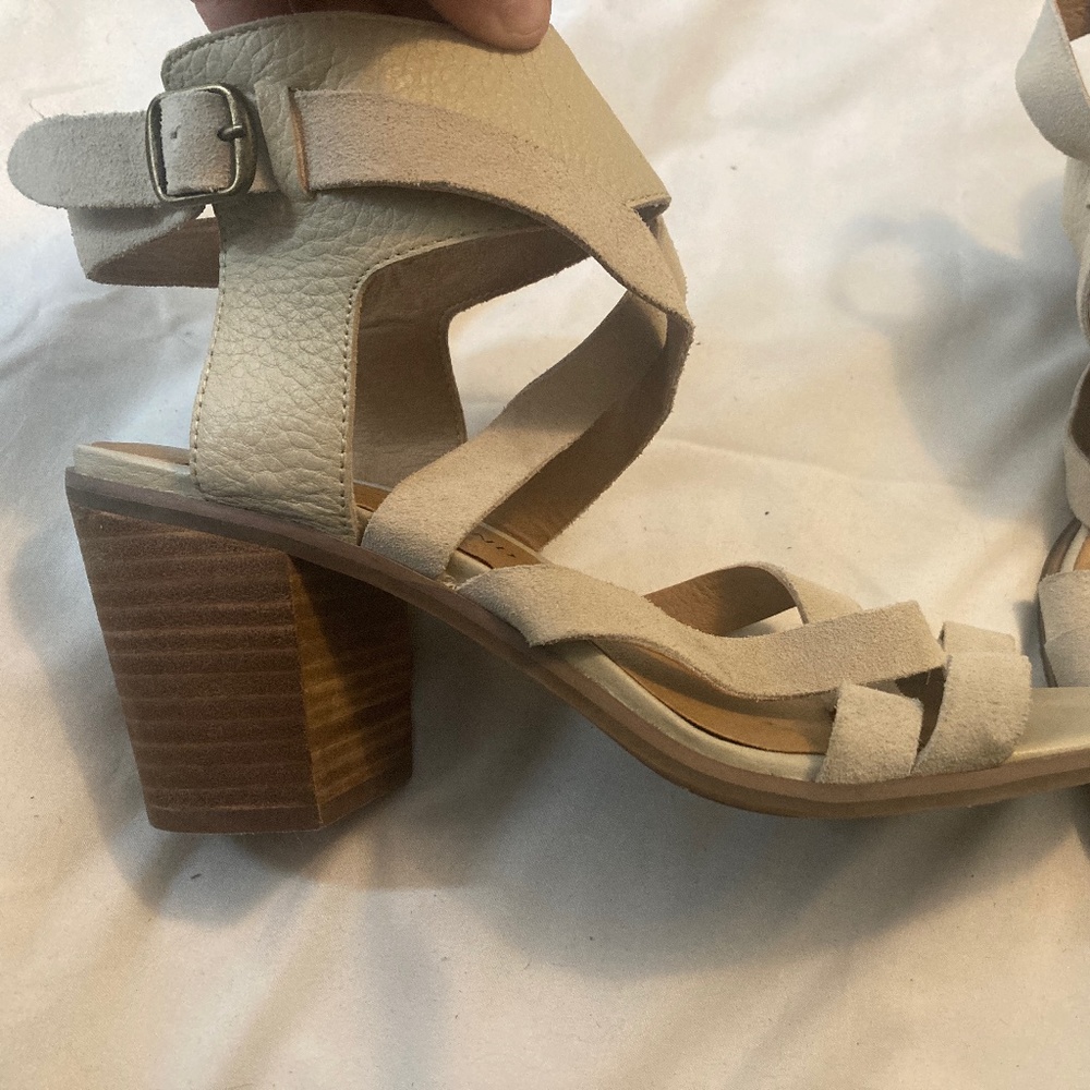 Lucky brand heels